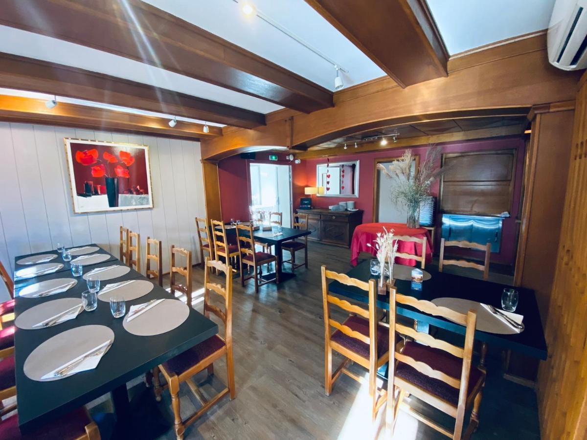 Logis Hotel Restaurant Au Lion Rouge Bartenheim Exterior foto