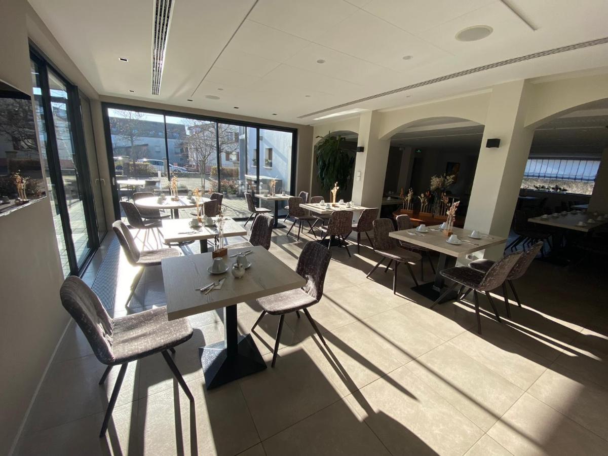 Logis Hotel Restaurant Au Lion Rouge Bartenheim Exterior foto